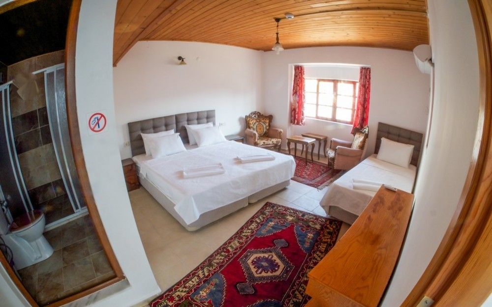 Bed and Breakfast Ali Baba'S House Selçuk Esterno foto
